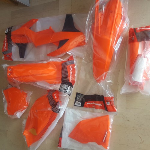 Kit plastiche polisport - ,