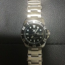 Seiko 5 Sports SNZF17K1