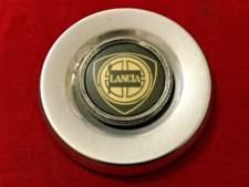 LANCIA BETA BORCHIA COPPA COPRI CERCHIO MOZZO RUOTA RUOTE CERCHI COVER CAP LOGO