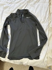 Nike pull over