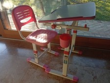 Scrivania regolabile per bambina