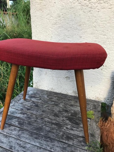 Sgabello vintage color vino