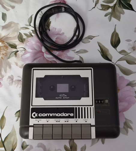 Commodore 1531 datasette - commodore,