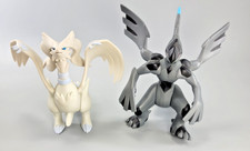 Pokemon Sofubi Figura Reshiram