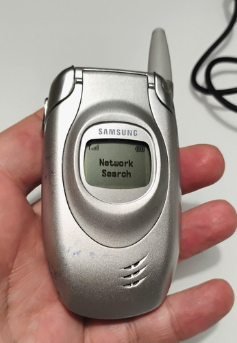 Cellulare vintage samsung - cellulare,