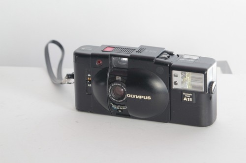 Olympus xa2 con flash buone - olympus,