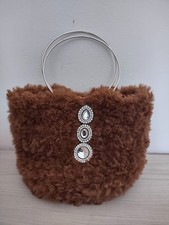 Borsetta Pelosa Fatta A Mano