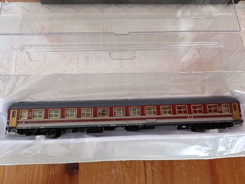 Rivarossi carrozza uic in - uic-x,