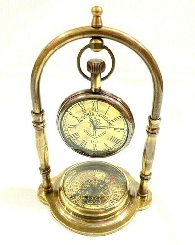 Antica bussola orologio