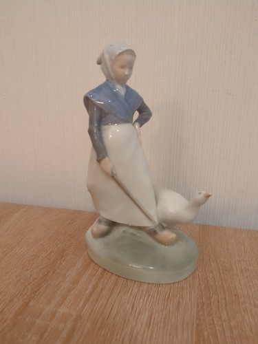 Figurina porcellana royal - figurina,