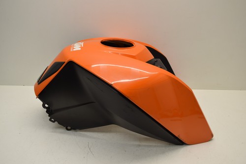 Carena serbatoio carburante