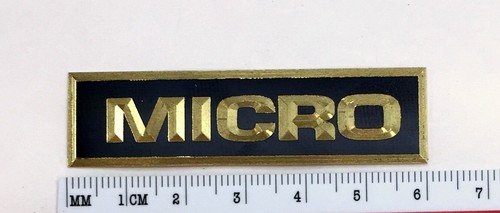 Distintivo giradischi micro - distintivo,
