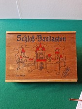 Set di costruzioni in legno