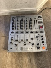 Pioneer DJM-600 Mixer DJ