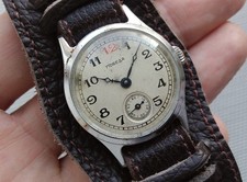 Orologio da polso sovietico vintage Pobeda 1MChZ rosso 12 URSS del 1950