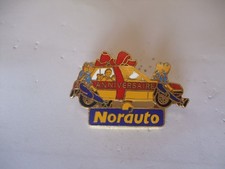 Pins voitre car auto - car,