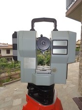 Stazione totale ZEISS ELTA 6 Teodolite da riparare con treppiede