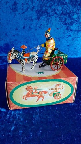 Tt2 vintage tin toy - *tt2,