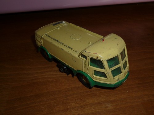 Dinky toys 596 - , arroseuse
