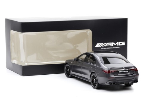 Mercedes benz amg s63 - 1:18, e