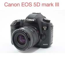 Canon EOS 5D Mark III Digital