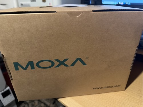 Moxa v2201 computer - v2201-e4-t,
