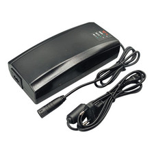 BMZ Ladegerät 42 V Stecker