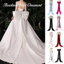 Abito da sposa elegante grande