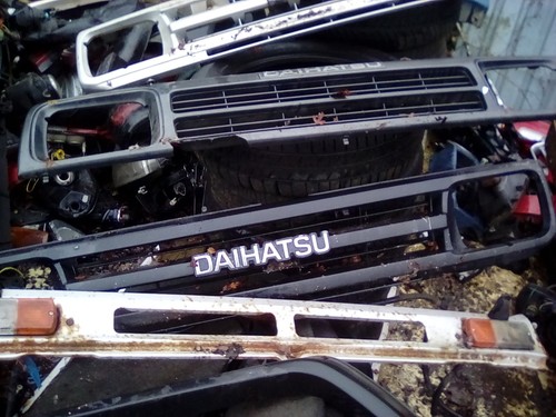 Griglia anteriore daihatsu - griglia,