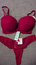 SET REGGISENO E PERIZOMA 28F