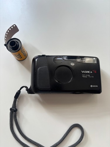 Yashica carl zeiss tessar - zeiss,