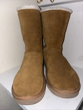 UGG Bailey Button II
