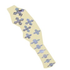 1 pezzo chitarra acustica