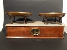 ANTICA BILANCIA IN LEGNO PARIGINA FINE 800 PIATTI OTTONE PUNZONI REGNO ITALIA