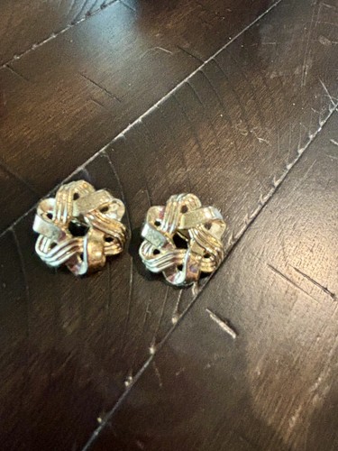 Orecchini vintage trifari tono - vintage,