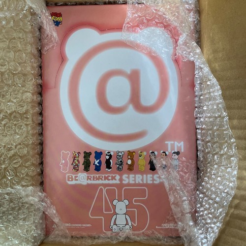 Medicom toy rbrick serie 45 - toy,