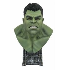 Diamond Select Toys - LEGENDS