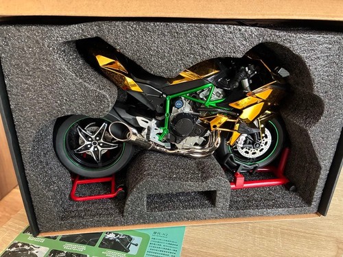 Modellino miniatura per - in,