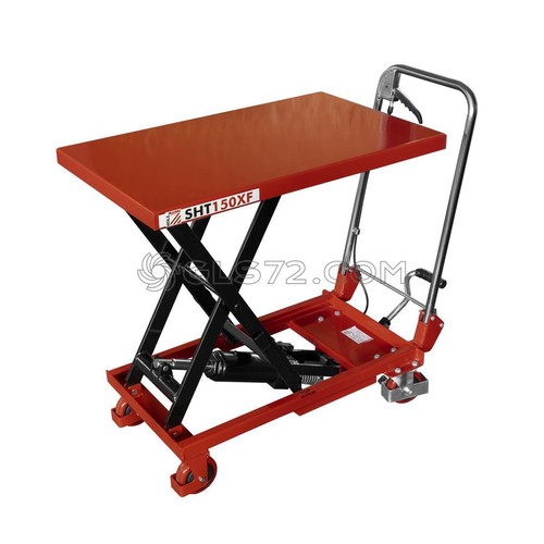 Carrello elevatore regolabile