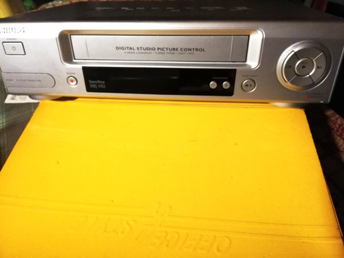 Philips 460 vcr - philips,