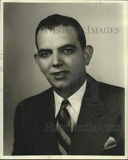 1951 Press Photo Candidate for