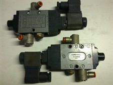 2 pezzi Elettrovalvola 24Vac 3 vie 2 posizioni con attacchi rapidi per tubo 6x4