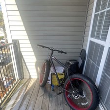 Fat Bike Black and Red with