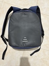 Zaino Impermeabile Porta Computer e Porta Tablet Con Sistema Antifurto