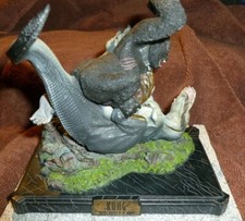 STATUA FILM KING KONG COMBAT