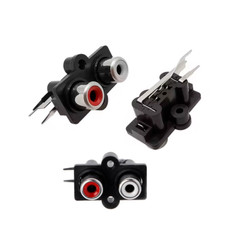 2 x connettore stereo RCA