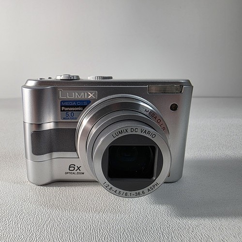Panasonic lumix dmc - lumix, 5mp
