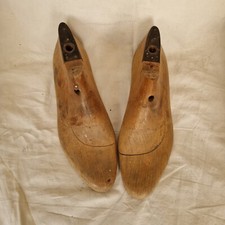 Antica Forma da Scarpe In