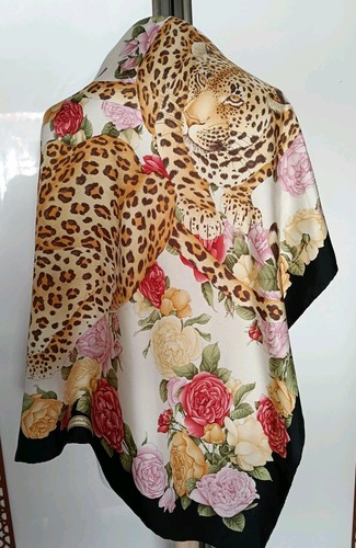 Foulard salvatore ferragamo - ferragamo, en