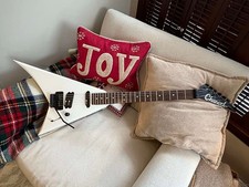 Sterling AX40 AX-40 by Ernie Ball Music Man Axis Chitarra elettrica rosa trans